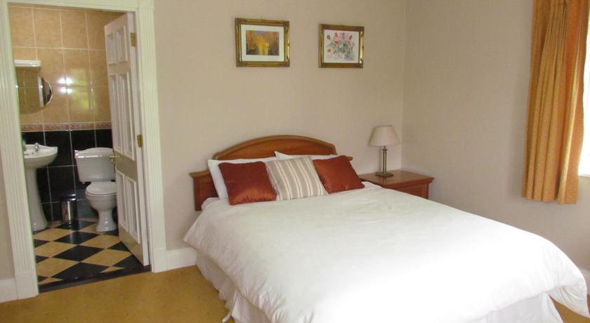 Gate Lodge B&B Portumna Room photo